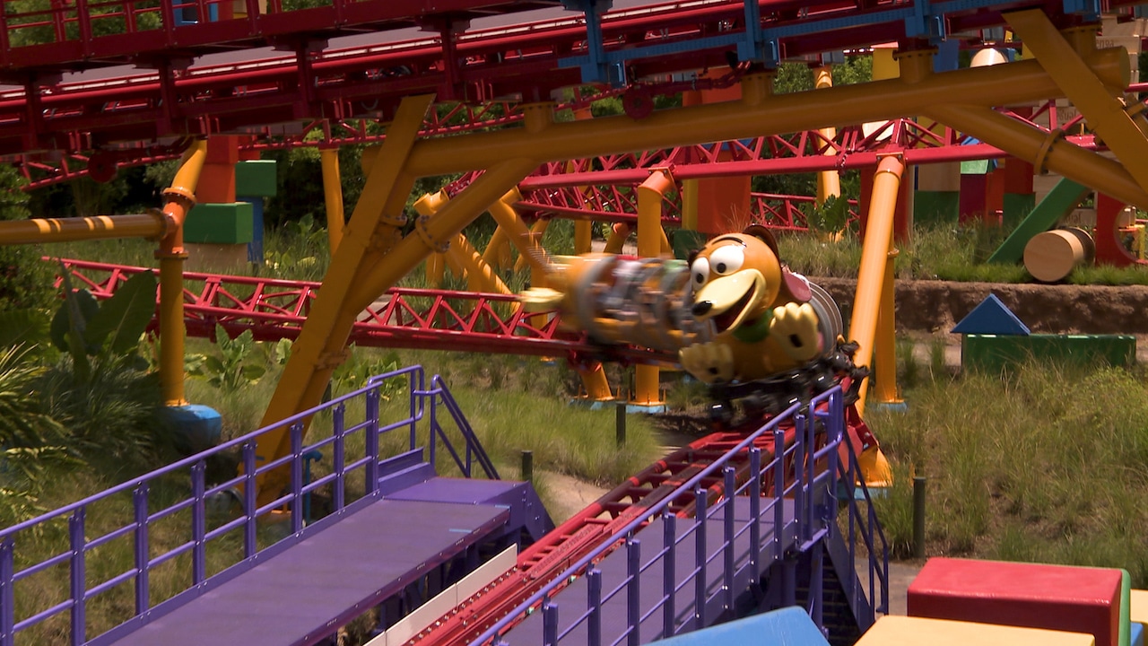 First Look: Cast Members Enjoy an Early ‘First-Ride’ on Slinky Dog Dash